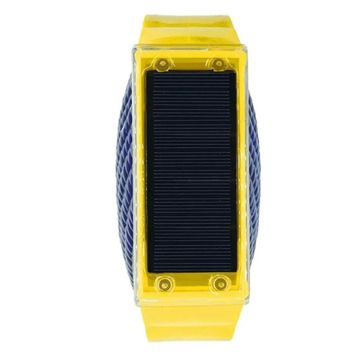 Portable LED Strobe Traffic Warning Solar Barricade Light for Barrier in Construct Work Zone